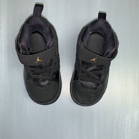 Bundle joggers jacket shoes! - Picture 8 of 10